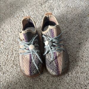 Stylish Kids Shoes with Multicolor Design